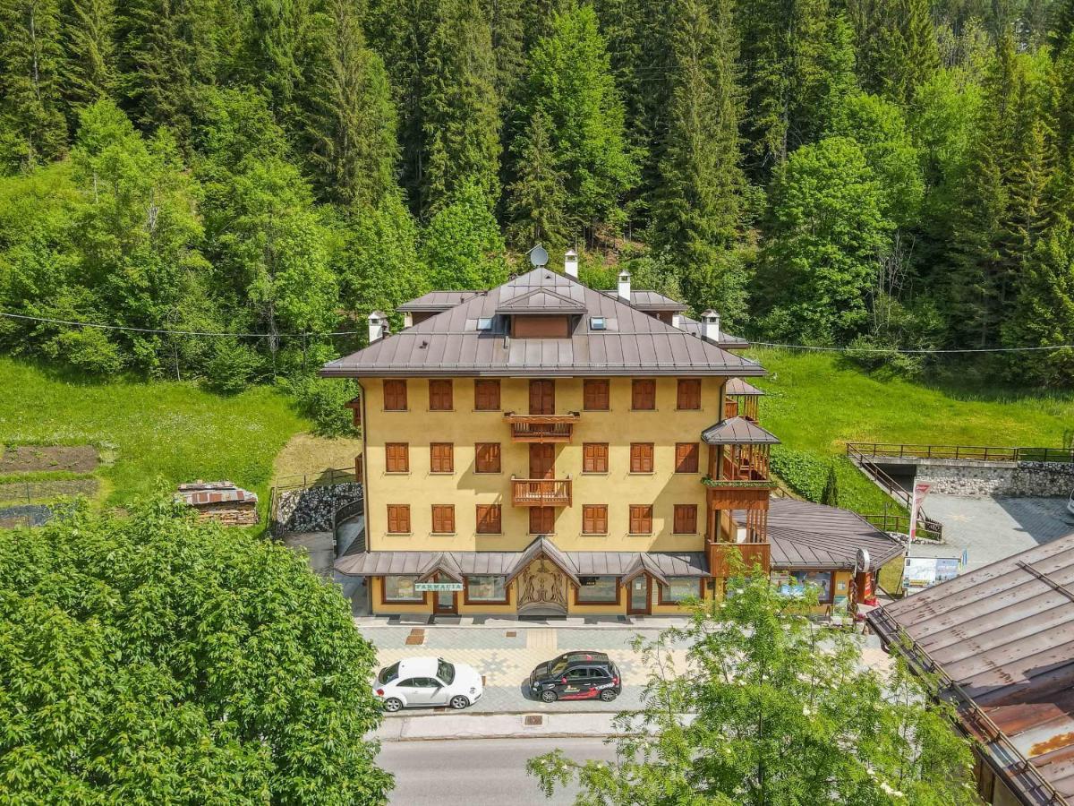 Condominio Orsa Maggiore 12 Falcade Esterno foto